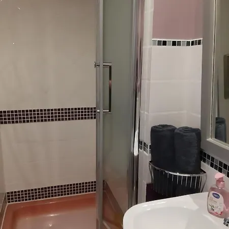 D'hôtes Avec Petit Déjeuner 3* Remilly-les-Pothees